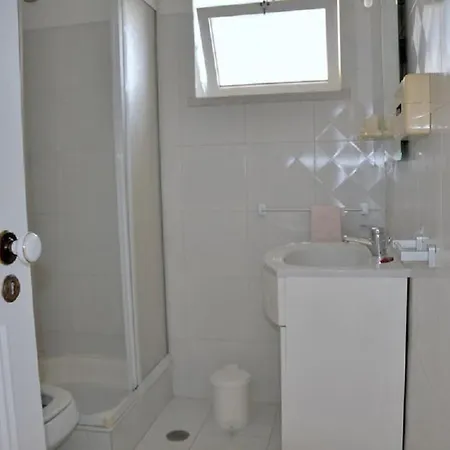 Walking Distance To The Centre 4 Bed. Private Pool 쿼테이라